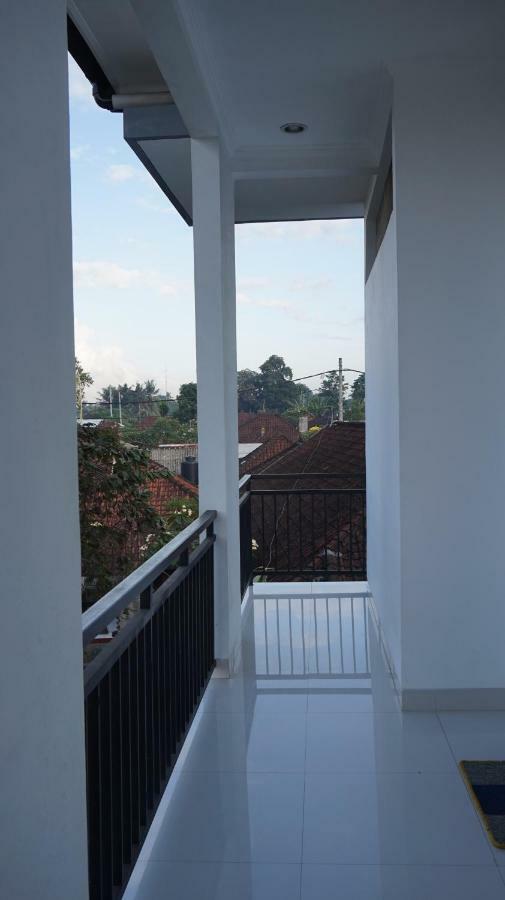 Legong Guesthouse Ubud  Exterior photo